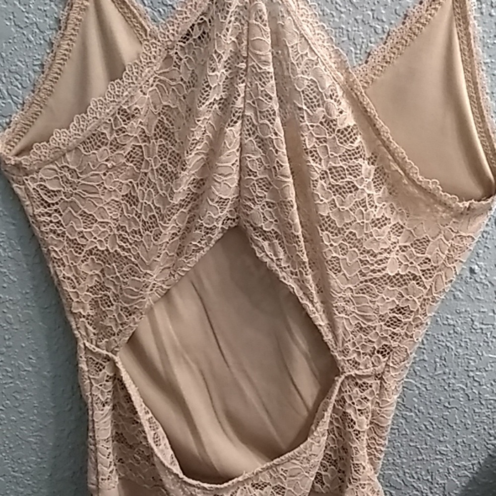 Body suit - Picture 4 of 4
